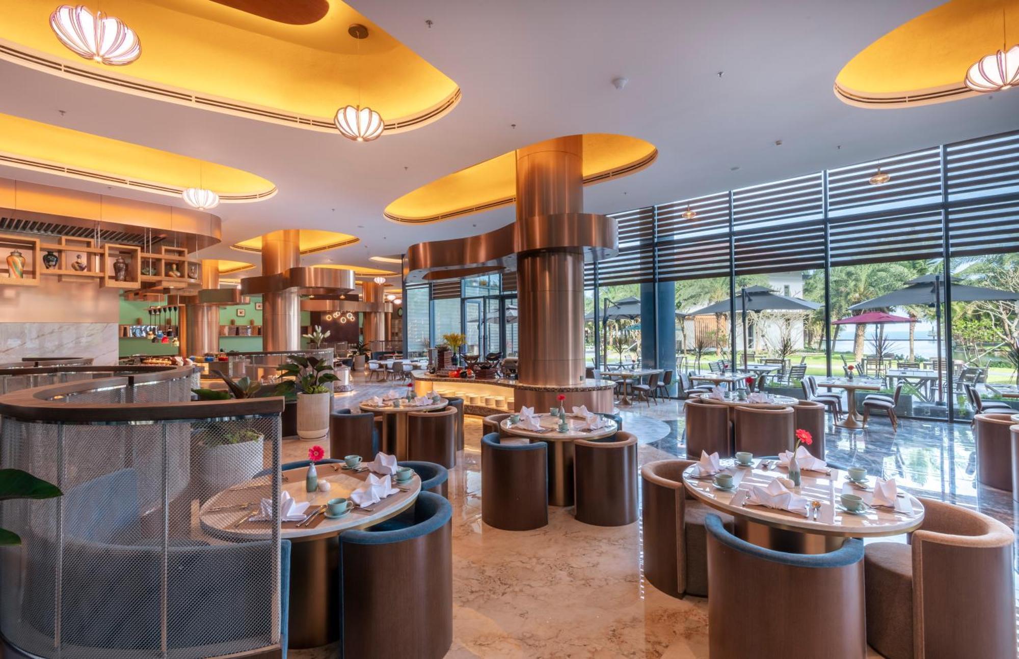 Koi Resort & Residence Da Nang Exterior photo