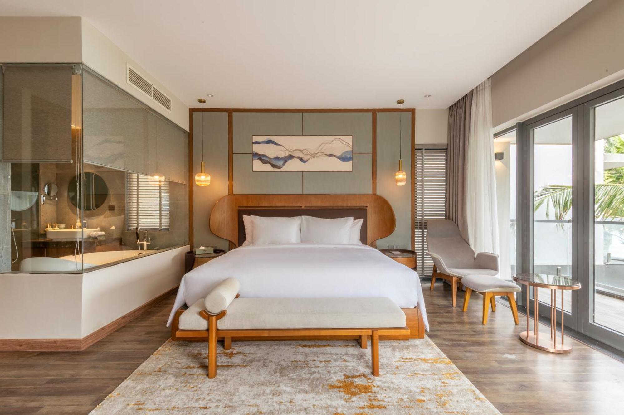 Koi Resort & Residence Da Nang Exterior photo